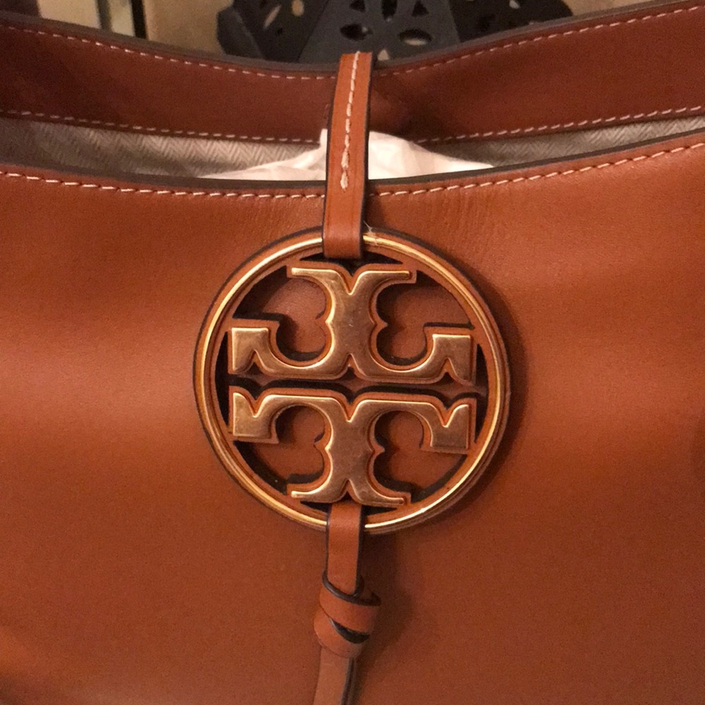 NEW Tory Burch Mini Miller Purse w/dust bag - Picture 3 of 10